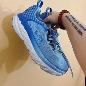 Hokas sneakers